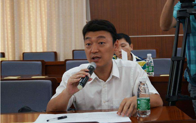 热衷打造当下缺乏利润空间的“未来产品” 百度谷歌图什么？